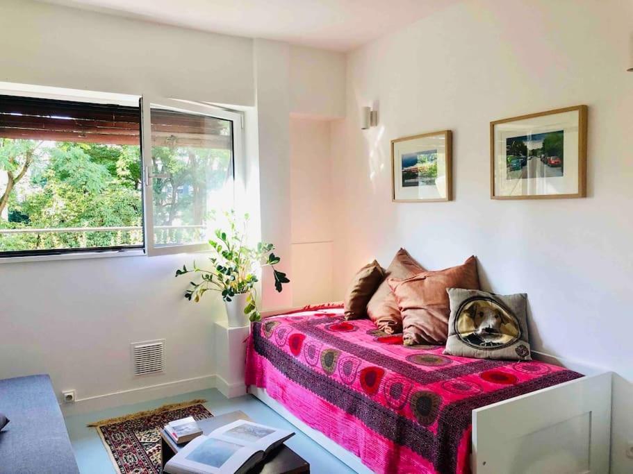Studio, 11, Parc De Belleville باريس المظهر الخارجي الصورة